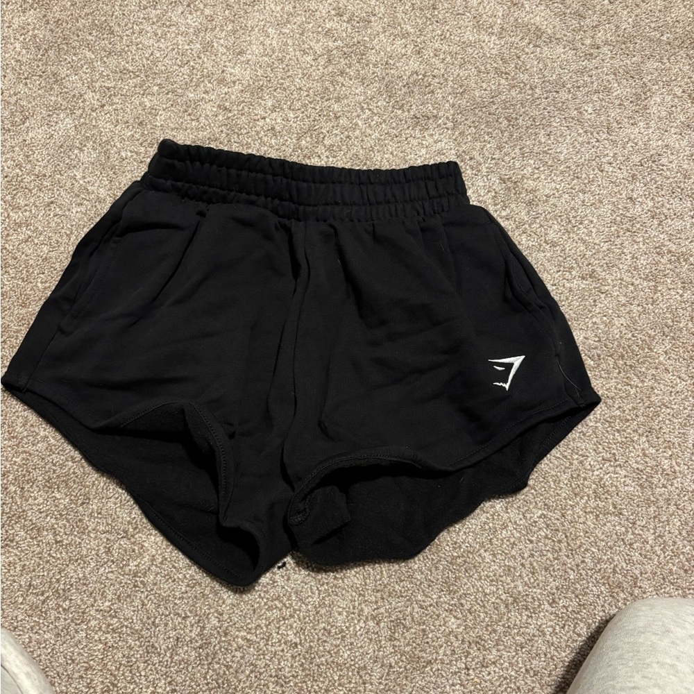 women’s gymshark fleece shorts